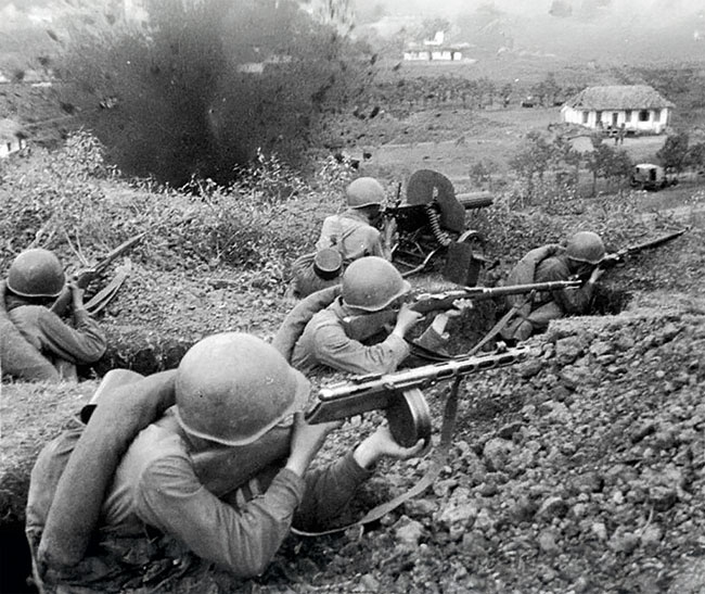 regiment.hu