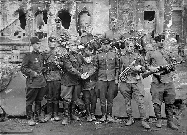 regiment.hu