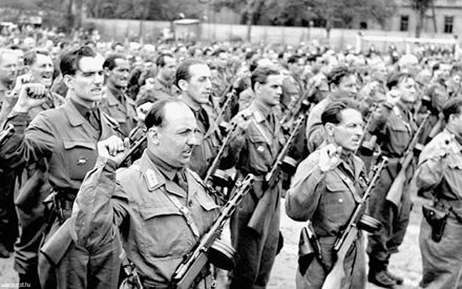 regiment.hu